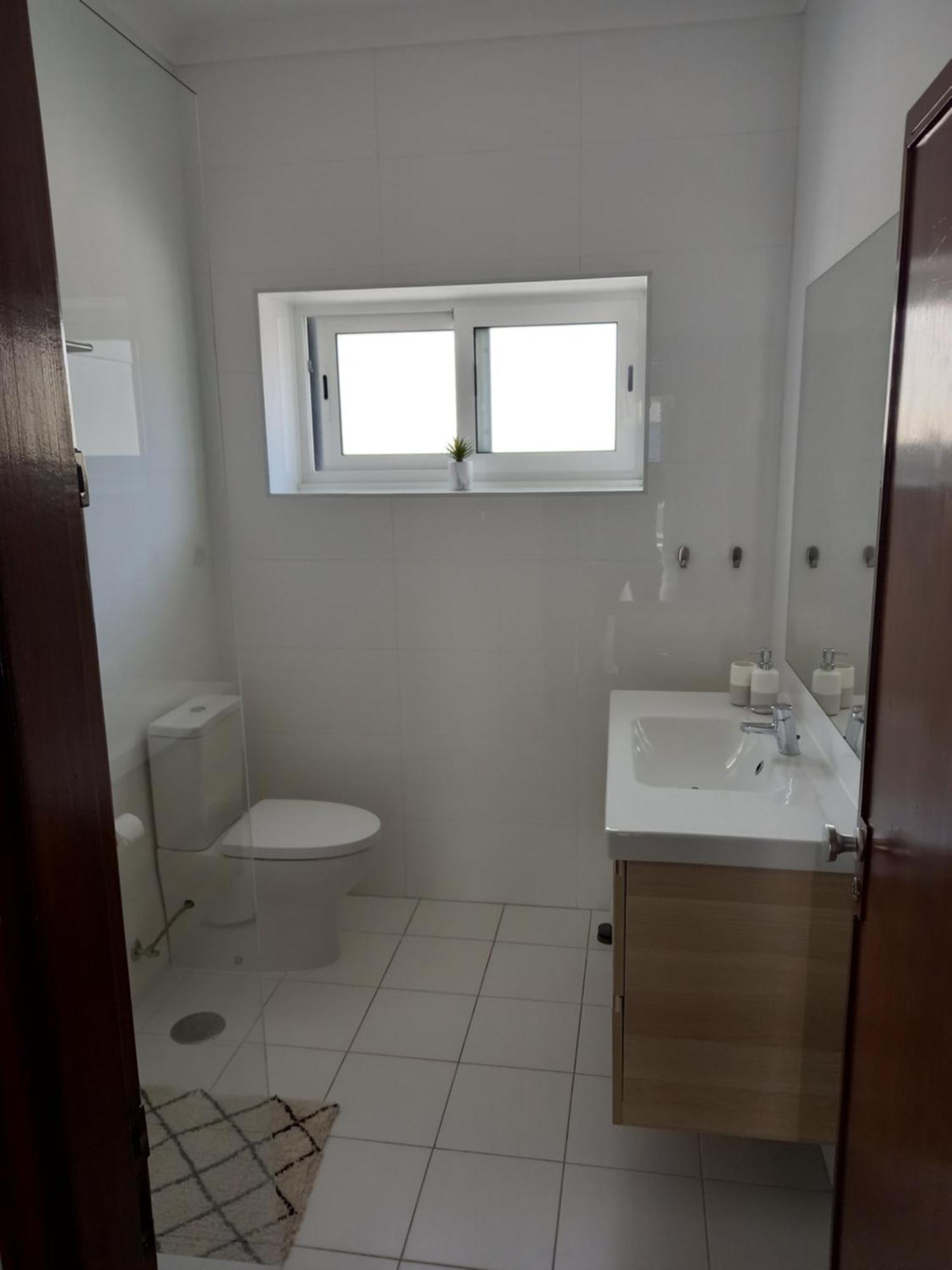 Buddies Charm Apt - Self Catering Авейру Екстер'єр фото